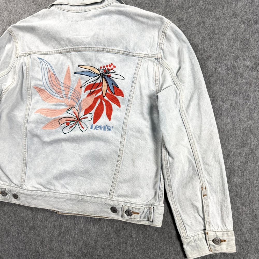 Levi's Trucker Jacket Womens L Light Blue Denim Floral Embroidered Boho Western